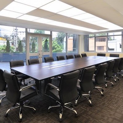 Equipamiento oficina - San Isidro