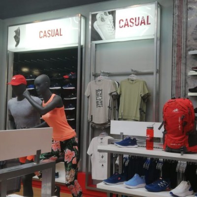 Equipamiento tienda I-RUN