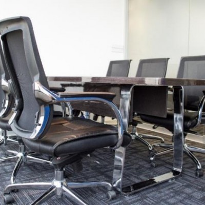 Equipamiento oficina - Surco